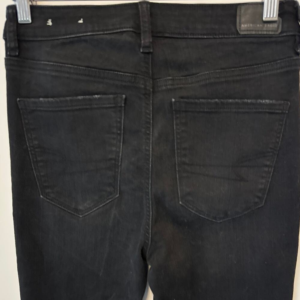American Eagle Super High Rise Jegging Jeans Black Distressed Stretch Size 8 - Picture 6 of 11